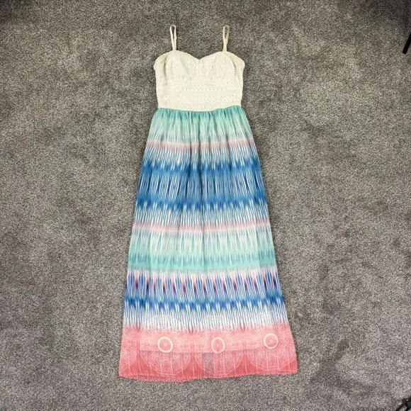 Lily Rose Dresses & Skirts - Lily Rose Crochet Lace Bodice Ikat Print Maxi Dress Blue Coral Pink Womens Large